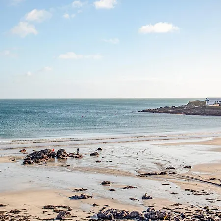 Headland * Coverack